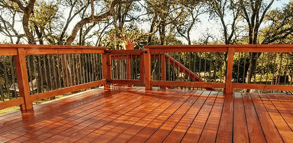 Deck sealing results with a freshly sealed wood deck in Lakeland, FL